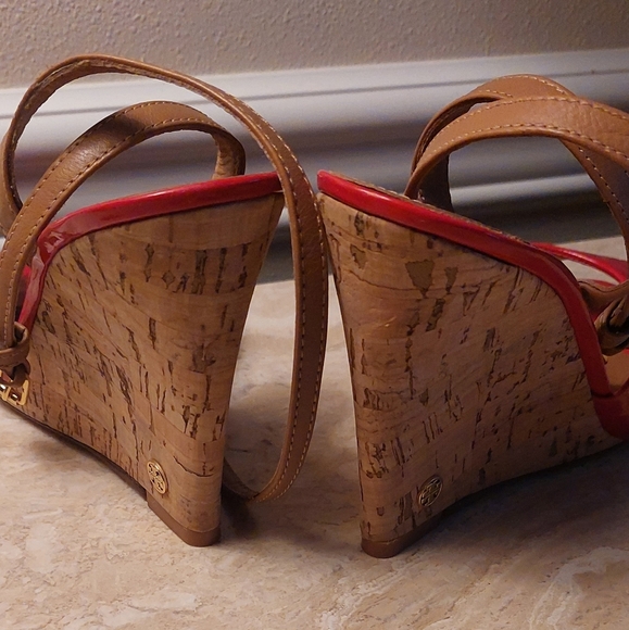 Tory Burch Cork Sandals Size 8 1/2 - Picture 4 of 6